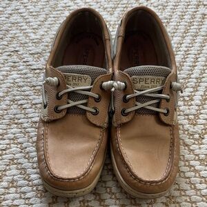 Sperry Women’s Light Brown Boat Shoes